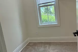 386 Lakeside Rd, Newburgh, NY 12550 - Photo 24