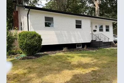 221 State Avenue, Wyandanch, NY 11798 - Photo 4