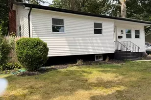 221 State Ave, Wyandanch, NY 11798 - Photo 4