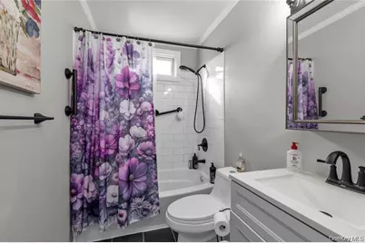 26 Lancaster Road #1st Floor, Island Park, NY 11558 - Photo 6