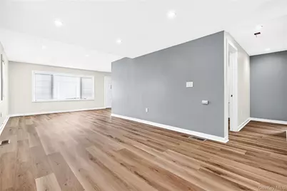 68 Ridgewood Avenue, Middletown, NY 10940 - Photo 2