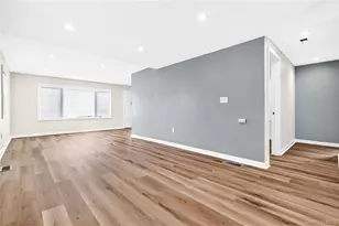 68 Ridgewood Ave, Middletown, NY 10940 - Photo 2