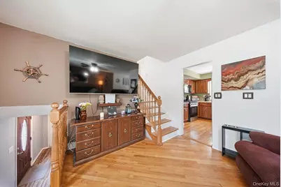 13 Brewster Drive, Middletown, NY 10940 - Photo 8