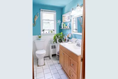 127 Suffolk Avenue, West Babylon, NY 11704 - Photo 20