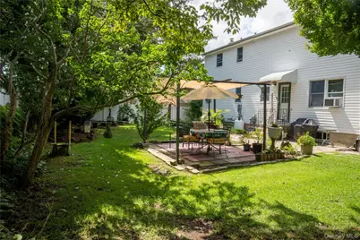 127 Suffolk Avenue, West Babylon, NY 11704 - Photo 28
