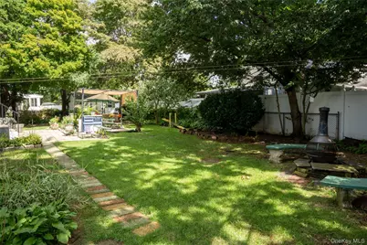 127 Suffolk Avenue, West Babylon, NY 11704 - Photo 30