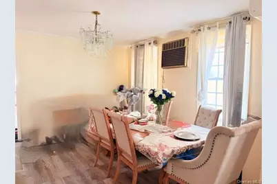 11537 114th Place, Ozone Park, NY 11420 - Photo 6