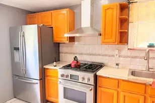 115-37 114th Pl, Ozone Park, NY 11420 - Photo 2