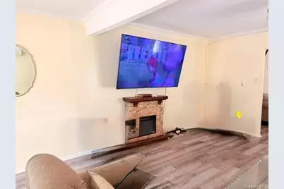 11537 114th Place, Ozone Park, NY 11420 - Photo 4