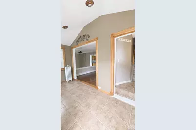 42 Whitney Avenue, Syosset, NY 11791 - Photo 40