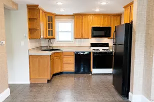 42 Whitney Ave, Syosset, NY 11791 - Photo 22