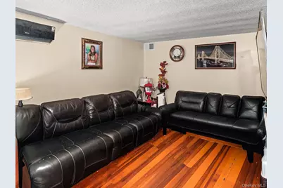 625 E 82nd Street, Brooklyn, NY 11236 - Photo 2