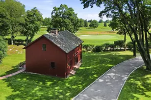 455 Polly Park Rd, Rye, NY 10580 - Photo 32