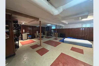 92 Melvin Avenue, West Hempstead, NY 11552 - Photo 32