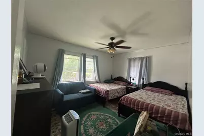92 Melvin Avenue, West Hempstead, NY 11552 - Photo 12