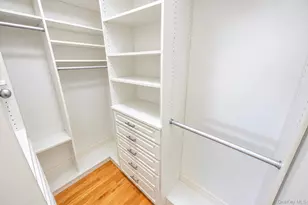 43 North Dr, Westbury, NY 11590 - Photo 24