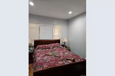 13817 102nd Avenue, Jamaica, NY 11435 - Photo 16