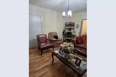 13817 102nd Avenue, Jamaica, NY 11435 - Photo 10