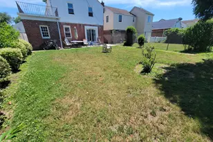 115- 102 232nd St, Cambria Heights, NY 11411 - Photo 14