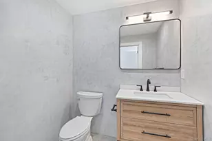 80 Springville Rd, Hampton Bays, NY 11946 - Photo 14