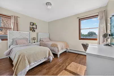 8470 159th Street, Jamaica, NY 11432 - Photo 18