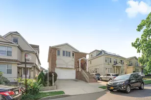 84-70 159th St, Jamaica, NY 11432 - Photo 4