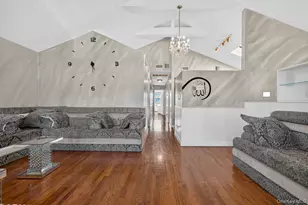 84-70 159th St, Jamaica, NY 11432 - Photo 14