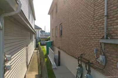 8470 159th Street, Jamaica, NY 11432 - Photo 8