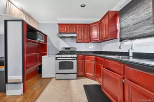84-70 159th St, Jamaica, NY 11432 - Photo 24