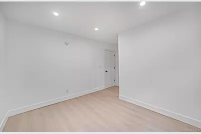 2386 New York Avenue #1, Huntington, NY 11746 - Photo 18