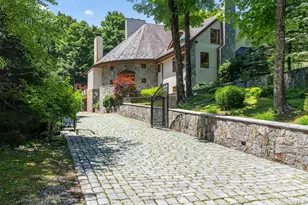23 Inningwood Rd, Ossining, NY 10562 - Photo 2