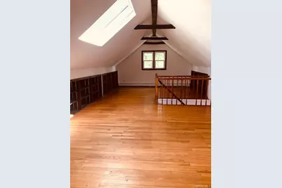 301 Foster Avenue, Sayville, NY 11782 - Photo 14