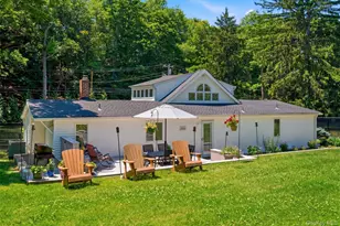 355 Bread and Cheese Hollow Rd, Northport, NY 11768 - Photo 26