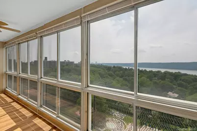 4705 Henry Hudson Parkway #15C, Bronx, NY 10471 - Photo 20
