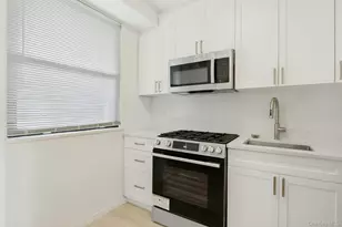 4705 Henry Hudson Pkwy, Bronx, NY 10471 - Photo 8