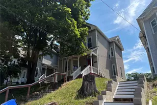 137 N Clinton St, Poughkeepsie, NY 12601 - Photo 4