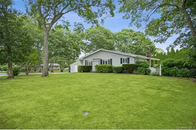 41 Homewood Drive, Hampton Bays, NY 11946 - Photo 2