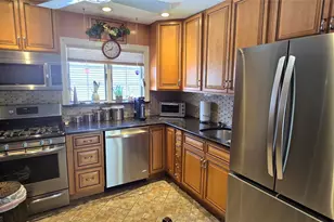 737 Virginia Ave, North Bellmore, NY 11710 - Photo 6