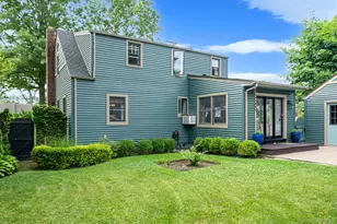 107 Jefferson St, East Islip, NY 11730 - Photo 28