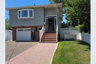 860 Udall Road, West Islip, NY 11795 - Photo 1