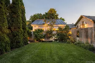 556 State St, Hudson, NY 12534 - Photo 28