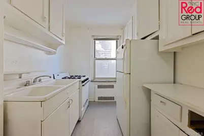 64-85 Saunders Street #A8, Rego Park, NY 11374 - Photo 6