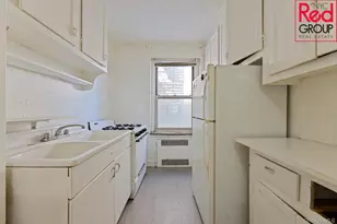 64-85 Saunders St, Rego Park, NY 11374 - Photo 6