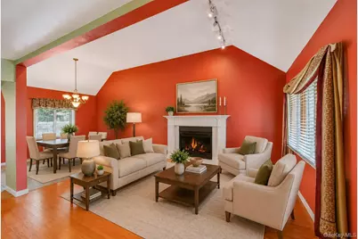 2 Briggs Street, Hicksville, NY 11801 - Photo 8