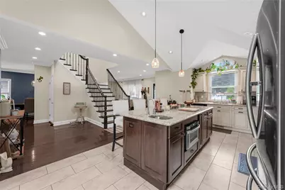 206 N 7th Street, Lindenhurst, NY 11757 - Photo 8