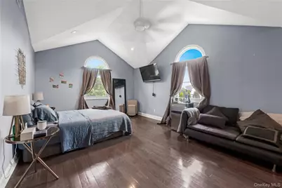 206 N 7th Street, Lindenhurst, NY 11757 - Photo 18