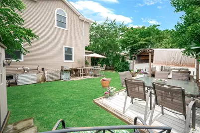 206 N 7th Street, Lindenhurst, NY 11757 - Photo 20