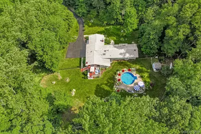 10 Longbow Road, Suffern, NY 10901 - Photo 22