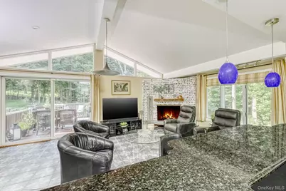 10 Longbow Road, Suffern, NY 10901 - Photo 8
