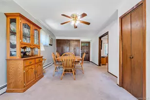 26 Berry Ln, Hicksville, NY 11801 - Photo 8